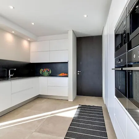 2 Rua Palmas - Luxurious, Stylish & Modern 别墅 *
