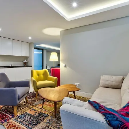 2 Rua Palmas - Luxurious, Stylish & Modern