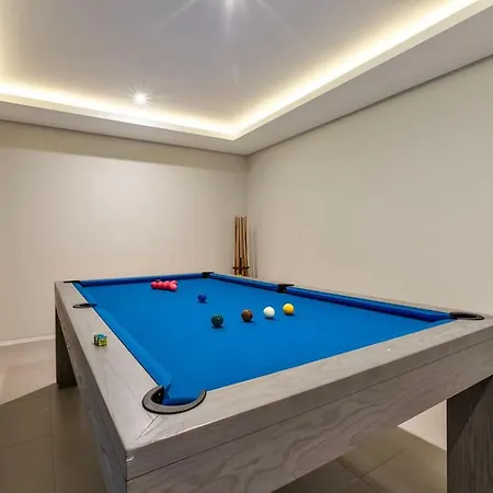 Villa 2 Rua Palmas - Luxurious, Stylish & Modern Carvoeiro (Lagoa)