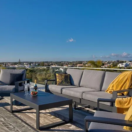 2 Rua Palmas - Luxurious, Stylish & Modern Villa *