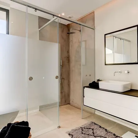 Villa 2 Rua Palmas - Luxurious, Stylish & Modern Carvoeiro (Lagoa)