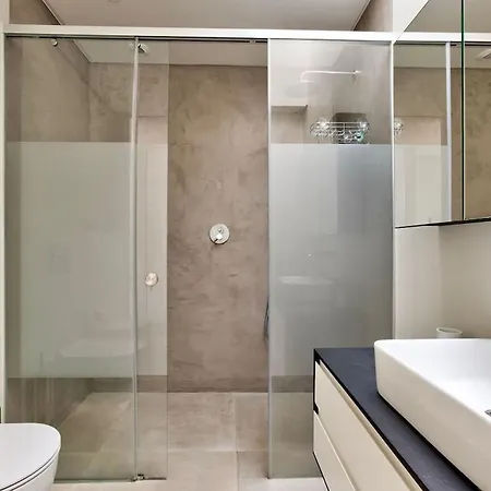 2 Rua Palmas - Luxurious, Stylish & Modern * Carvoeiro (Lagoa)