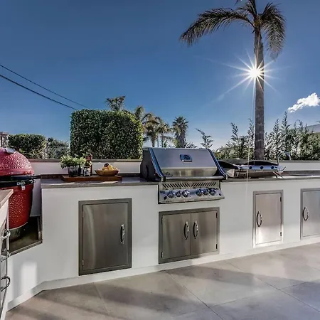 2 Rua Palmas - Luxurious, Stylish & Modern *